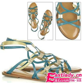 假日出游靚搭配 波西米亞涼鞋讓你足下生輝