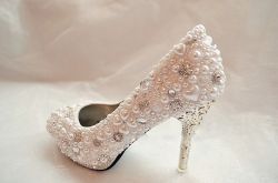 浪漫婚禮時(shí)尚高跟鞋 每個(gè)女孩都該美美噠出嫁