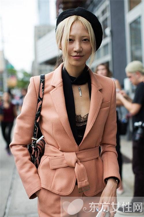 貝雷帽怎么搭配更好看 這些搭配方式真是絕了