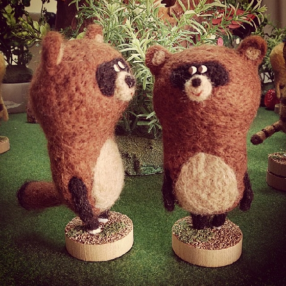 長胡子的鞋貓也太幽默 表情逗趣又微窘的困惑萌動物羊毛氈