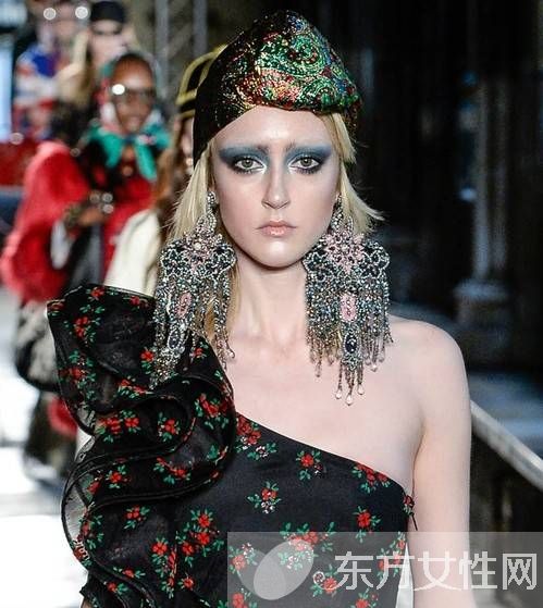 10款大牌珠寶配飾 明年時髦全靠它們