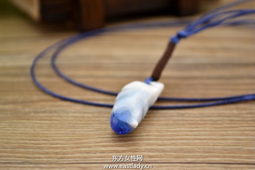 具有中國(guó)味的項(xiàng)鏈?zhǔn)骤C