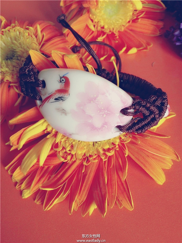 夏季熱潮優(yōu)雅手鏈伴你行