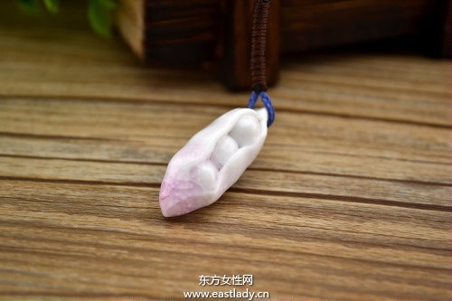 具有中國(guó)味的項(xiàng)鏈?zhǔn)骤C