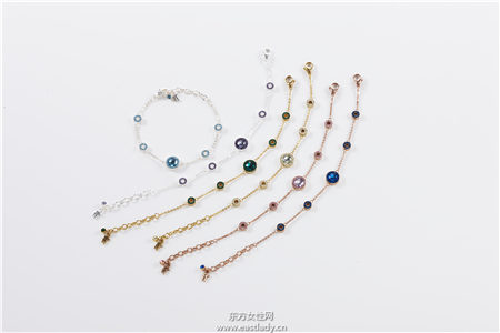 圣誕流行單品大搜羅 演繹獨(dú)特圣誕時(shí)尚