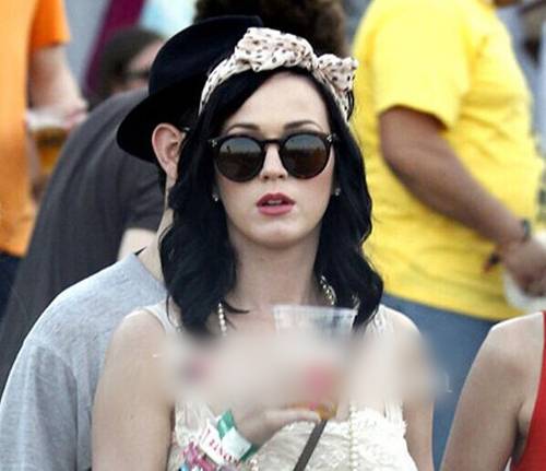 夏季方巾的搭配技巧 讓你美得不要不要的