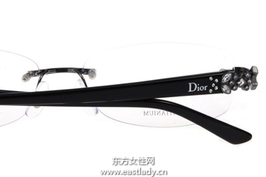 世界著名的十大眼鏡時尚品牌