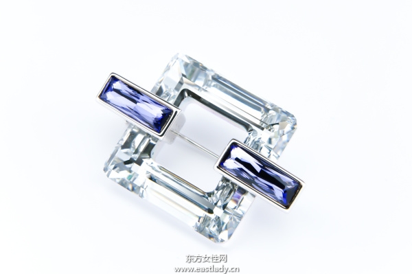 胸針帶給你不一樣的時(shí)尚元素