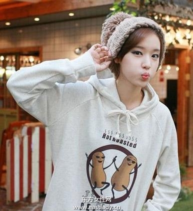 冬日時(shí)尚針織帽提升美眉靚麗指數(shù)