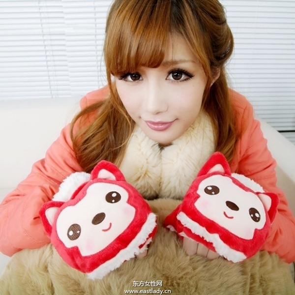 卡通手套造型戴出活力氣息