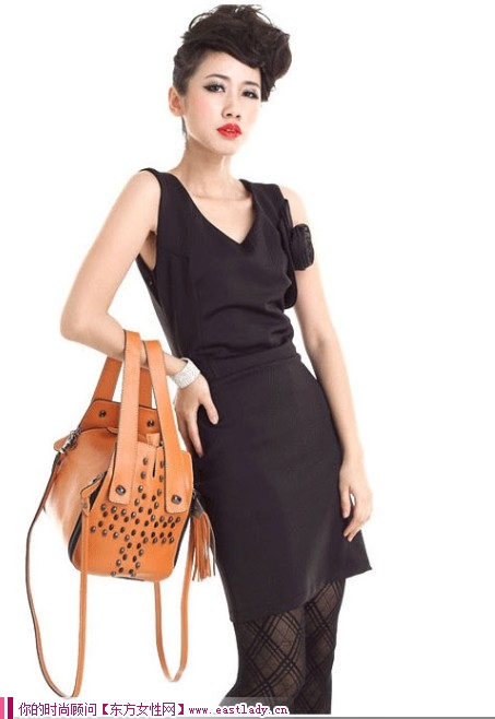 大氣時尚水桶包 出行游玩必不可少單品