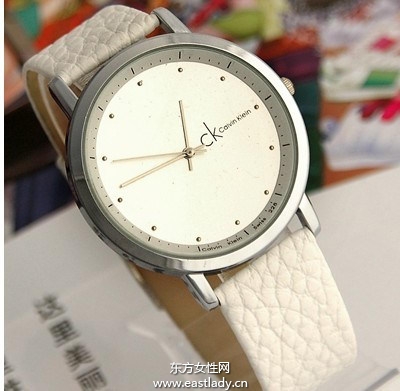 經(jīng)典時尚情侶手表見證你們最真的愛情