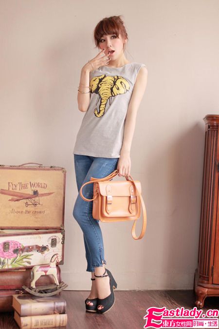 2012新款高跟魚嘴涼鞋秀出你的時尚個性