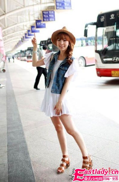 防曬草帽既實用又能凸顯品位