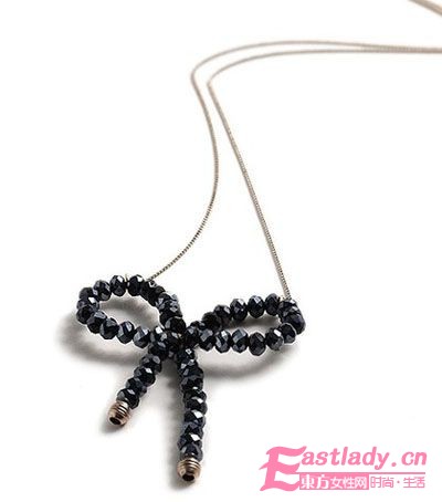 8款精致項鏈 讓你脖間胸前都亮麗