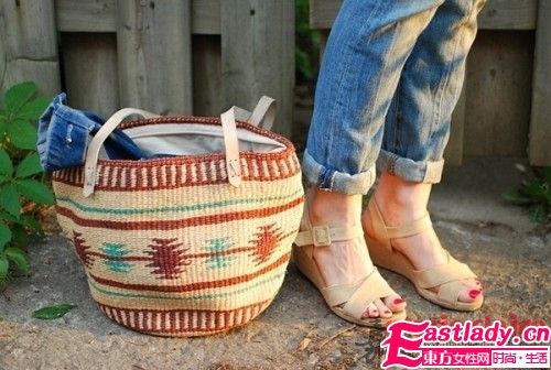 草編包時(shí)尚款給你清涼一夏