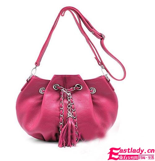 編織流蘇包包大比拼 誰更優(yōu)雅你來定