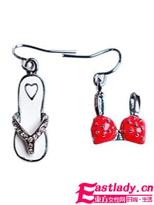 時(shí)尚不對(duì)稱才是美 秋冬耳環(huán)新表情