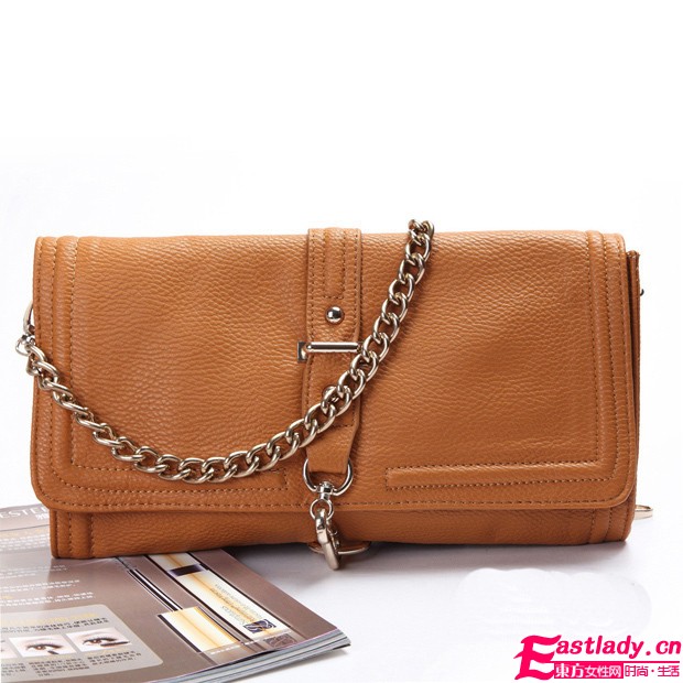 時尚英倫復(fù)古包袋 讓你冬季唯美不變