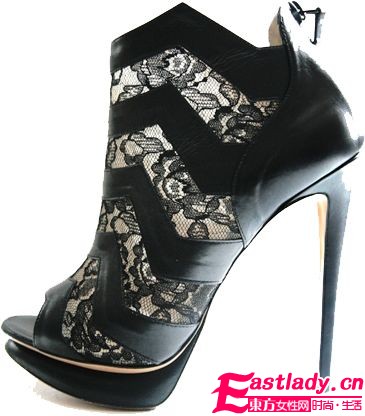 鉚釘皮衣嘉年華 搖滾熱情從未退卻