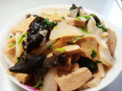 孕婦吃什么補(bǔ)鐵 三款缺鐵食譜推薦