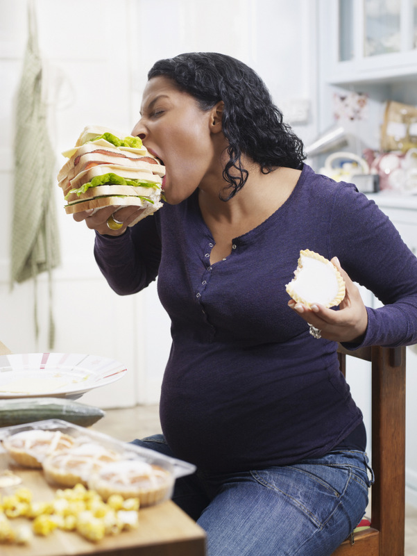 懷孕初期飲食有講究 10類食物不要吃