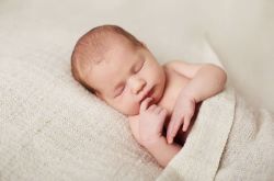 胎兒缺氧的表現(xiàn)有哪些 胎兒缺氧怎么辦