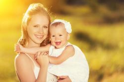 產(chǎn)后補(bǔ)血吃什么好 產(chǎn)后新媽需要注意哪些問題