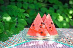 坐月子能吃西瓜嗎  坐月子九大飲食禁忌揭秘