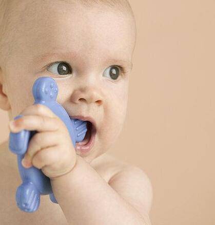 寶寶長牙不吃飯怎么辦 5大階段食譜推薦