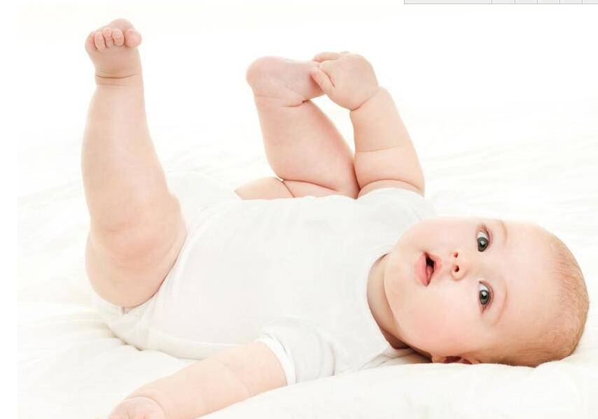 你知道嗎 這些大動作代表寶寶發(fā)育緩慢