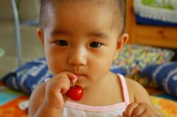 寶寶吃櫻桃有什么好處 這些不良后果需謹慎