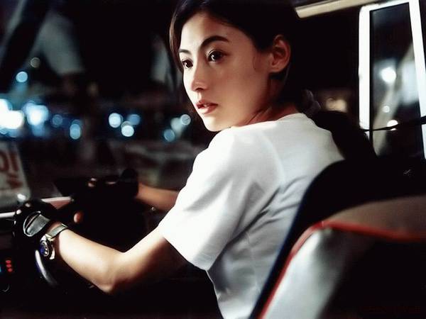 明星產(chǎn)后如何恢復(fù)身材 看明星辣媽小妙招