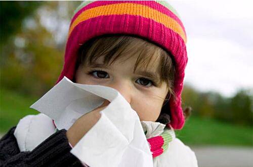 寶寶流鼻血要警惕 可能是白血病惹的禍