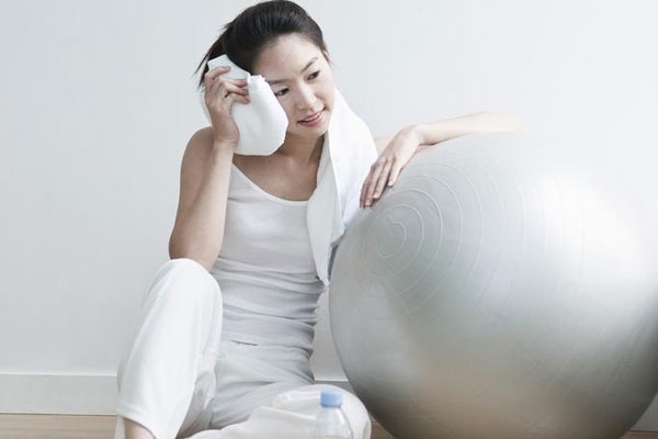 產(chǎn)后如何瘦身？小編分享產(chǎn)后瘦身必做的事情