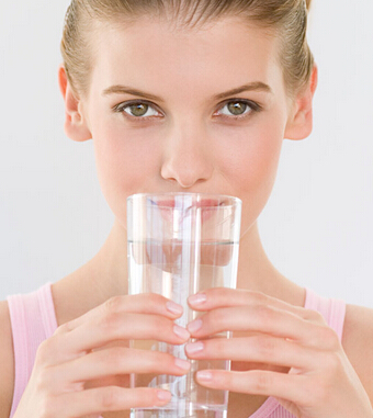 如何瘦腰腹 12個(gè)妙招幫女性朋友擺脫小肚腩