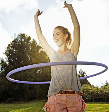 晃呼啦圈減肥瘦身 正確轉(zhuǎn)呼啦圈的方法與功效