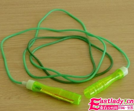 秋季狂減20斤的跳繩減肥