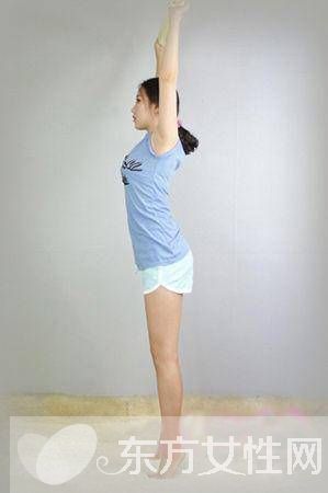 如何瘦手臂最有效 居家毛巾減肥操趕緊學起來