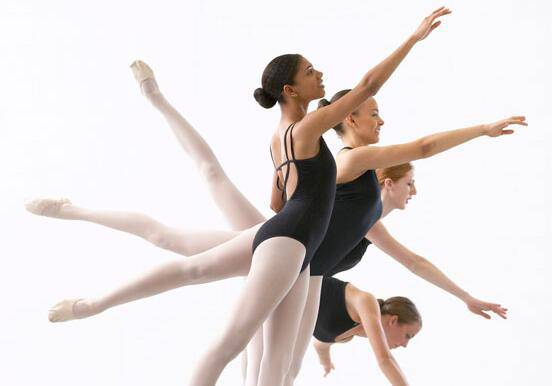 達(dá)人瘦腿的方法 每天8個小動作告別大象腿