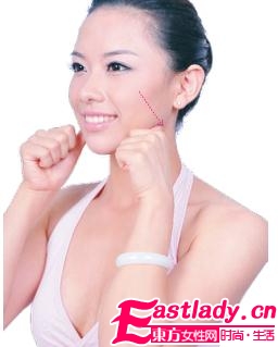 4式按摩瘦臉操 輕松瘦出小臉