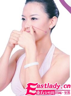 4式按摩瘦臉操 輕松瘦出小臉