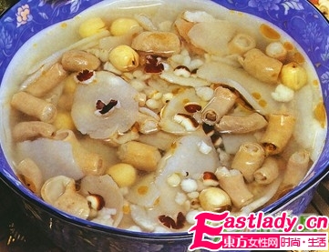 女性三個年齡段的豐胸秘訣