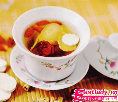 讓你前凸后翹的五款豐胸湯