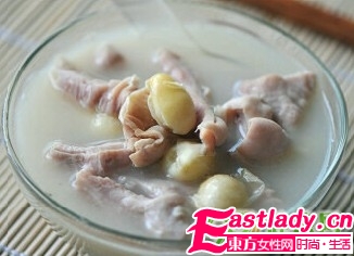 讓你前凸后翹的五款豐胸湯