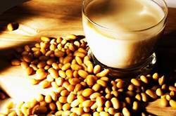 晚餐吃什么可以減肥 晚餐需要細(xì)嚼慢咽