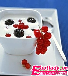 每天喝酸奶讓你超速變苗條