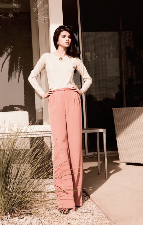 賈斯汀-比伯女友賽琳娜-戈麥斯登上《ELLE》封面