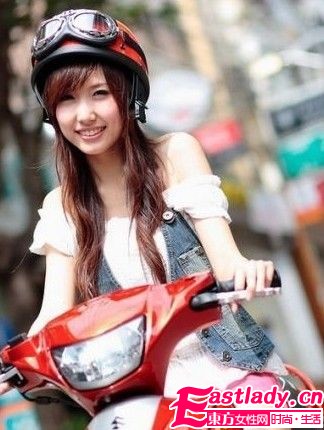 苗條女透露自己的寶貴減肥經(jīng)驗