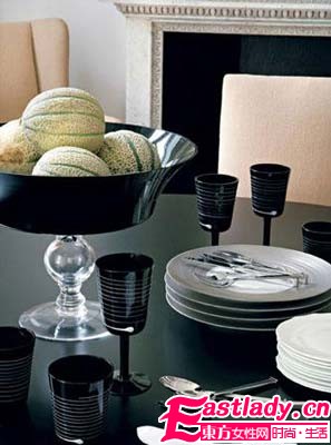 米蘭市區(qū)藝術(shù)老房子 時尚與滄桑的經(jīng)典結(jié)合